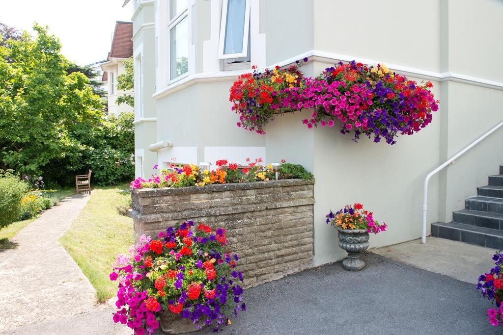 The Winter Dene Bournemouth Exterior photo